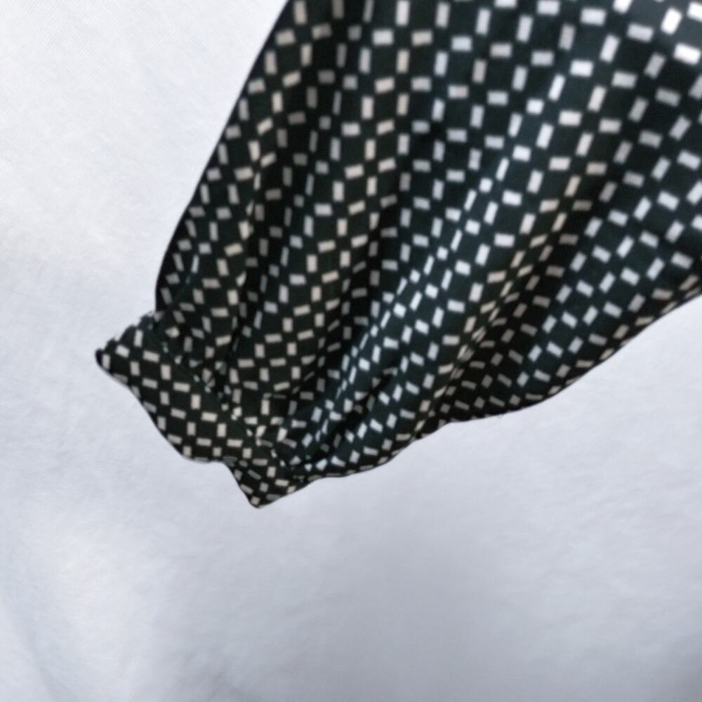 Lila Rose Black White Geometric Print Shift Dress Size 6 - Picture 4 of 10